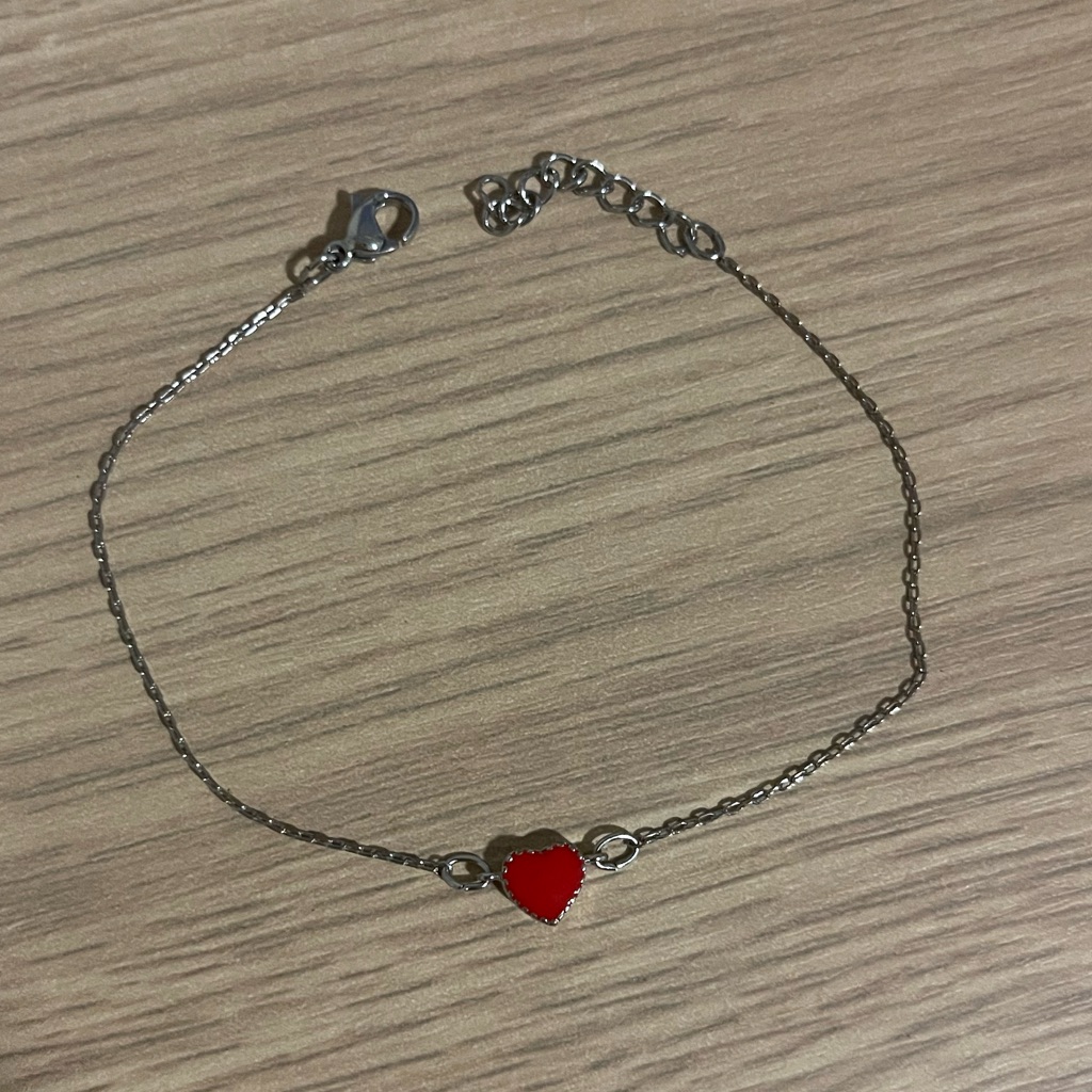 Brandy Melville Red Heart Bracelet 10$